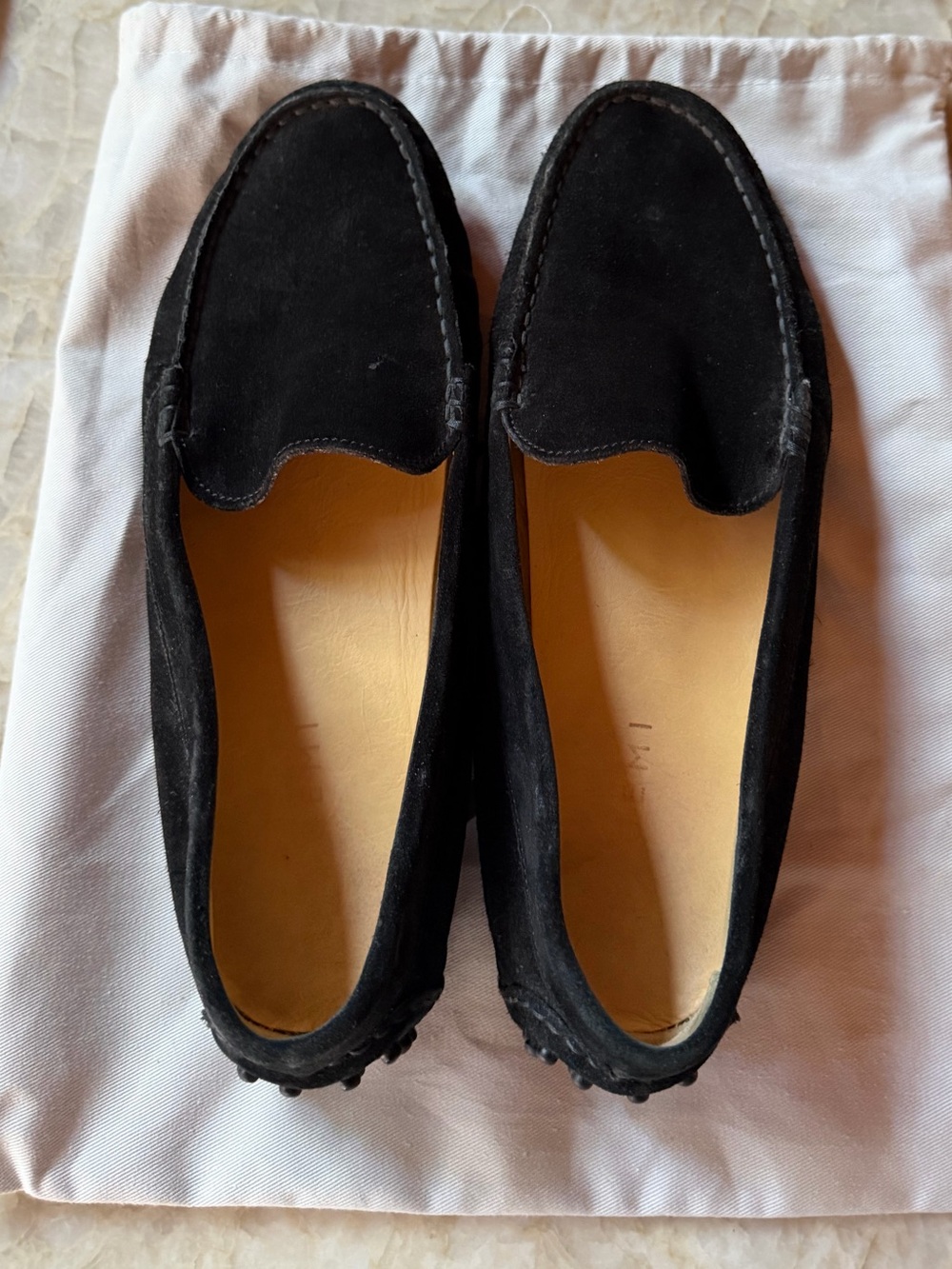 M.GEMI The Felize Suede Black size 9 Like New